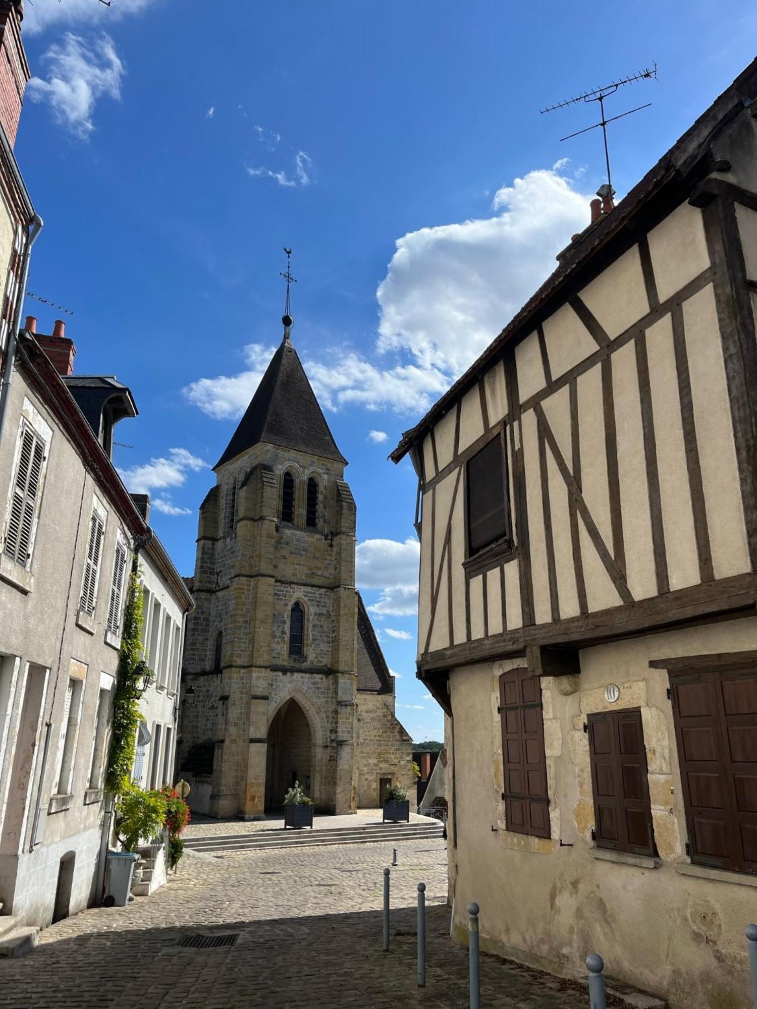 La Confiserie , Vierzon , Proche Gare , Tout Confort Екстер'єр фото